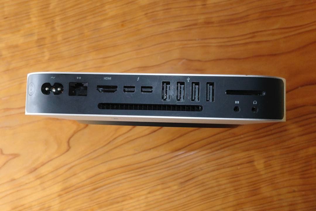 Apple Mac mini (2014) 本体 + おまけ