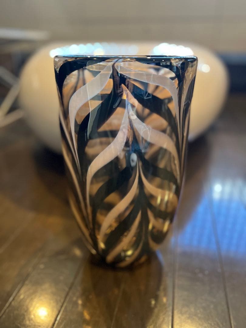 ボーコンセプト大型BASE 高級二重ガラス仕立て インテリア