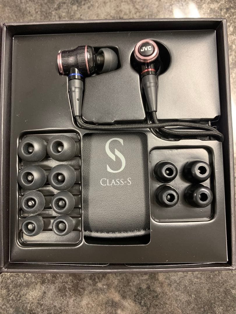 JVC HA-FW01 CLASS-S WOODシリーズ カナル型イヤホン