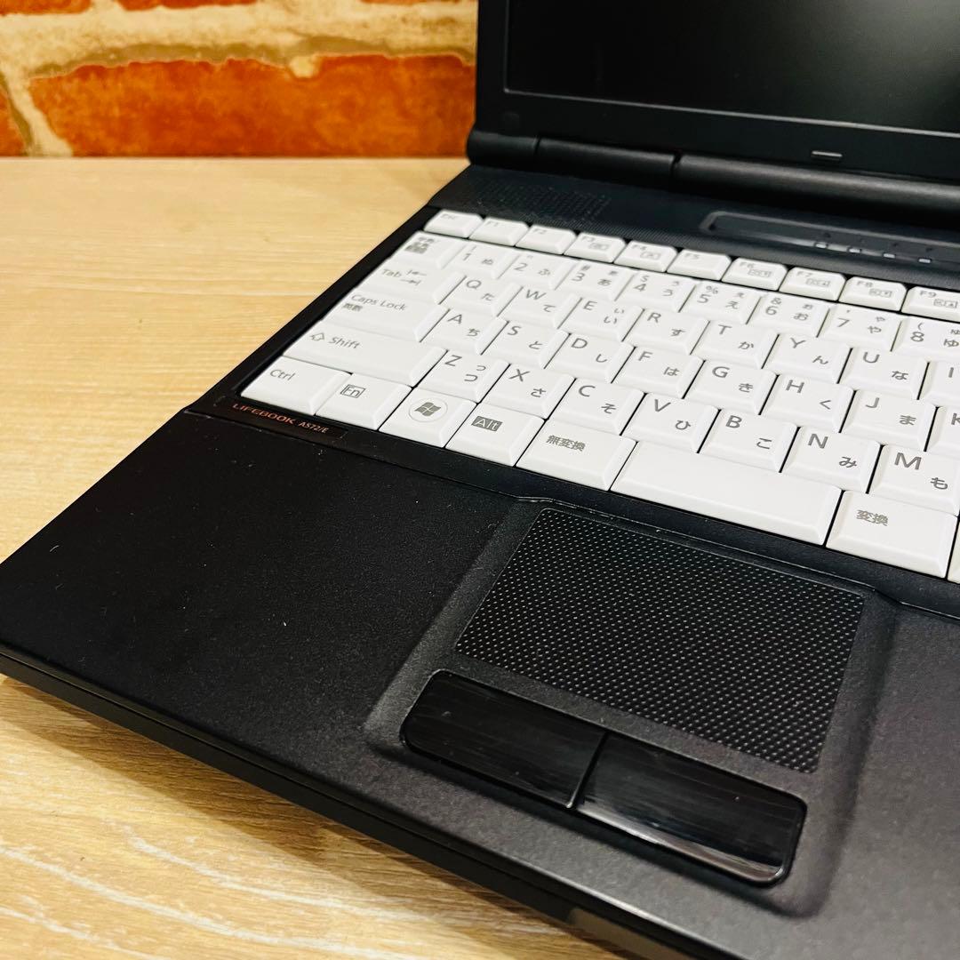 ⭐️K3046⭐️【FUJITSU】LIFE BOOK A5721E ノートパソコン