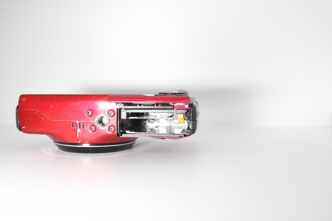 （美品）FUJIFILM F600EXR 赤　レッド　充電器付き