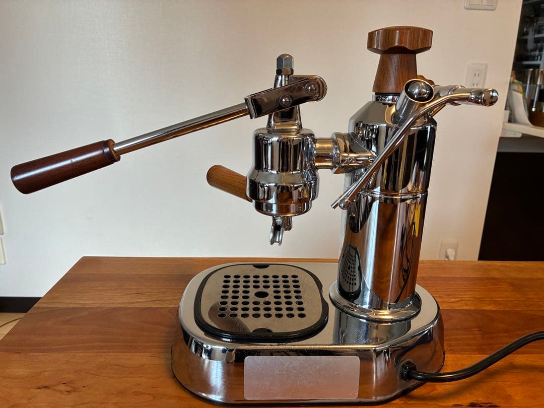 コーヒーメーカー・エスプレッソマシン la Pavoni EUROPICCOlA