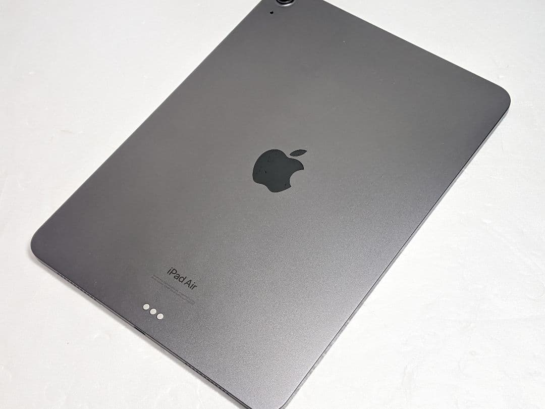 iPad本体 Apple iPad Air 10.9 Wi-Fi 64GB MM9C3J/A