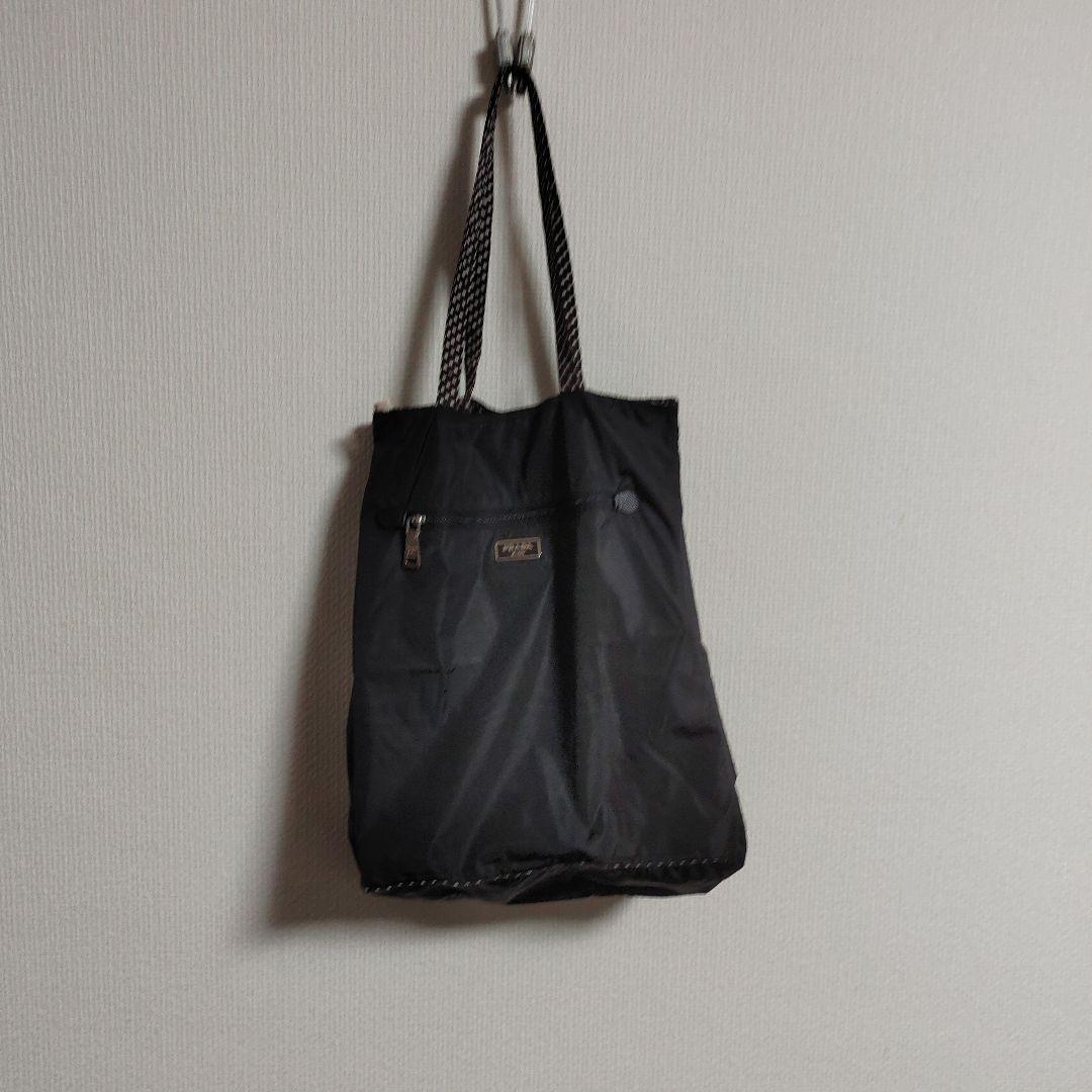 プラダ　バッグ