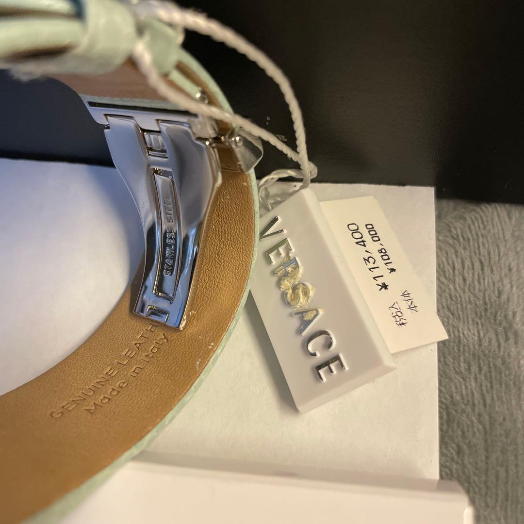 【新品】VERSACE ホワイトレザー アナログ時計