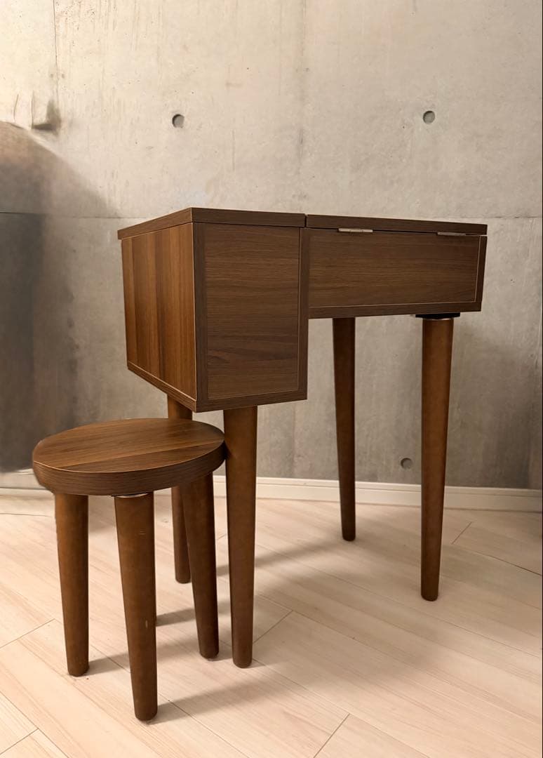 モダン木製ドレッサー（鏡付き）＋スツール セット