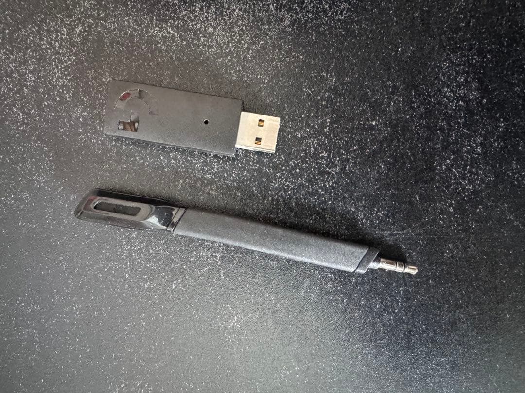 G733 ヘッドセット