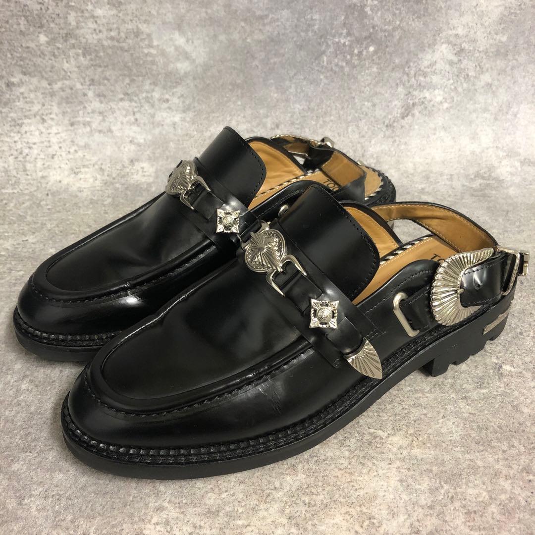 フォロー割■ TOGA PULLA ローファー バックル付き メタル