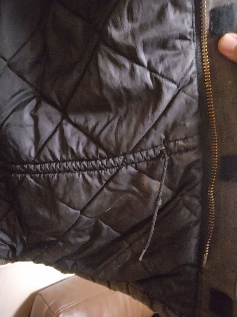 Carhartt トラディショナルコート 中綿入り ダックワークジャケット