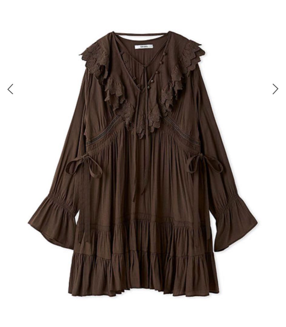 スナイデル　コットンライクラッフルカラーチュニック