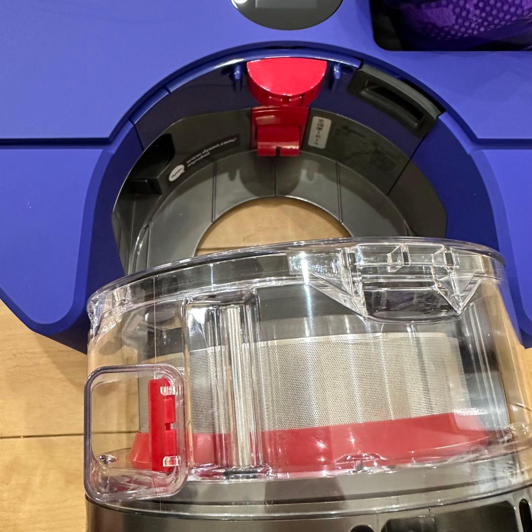 ① Dyson 360 Vis Nav ダイソン ロボット掃除機