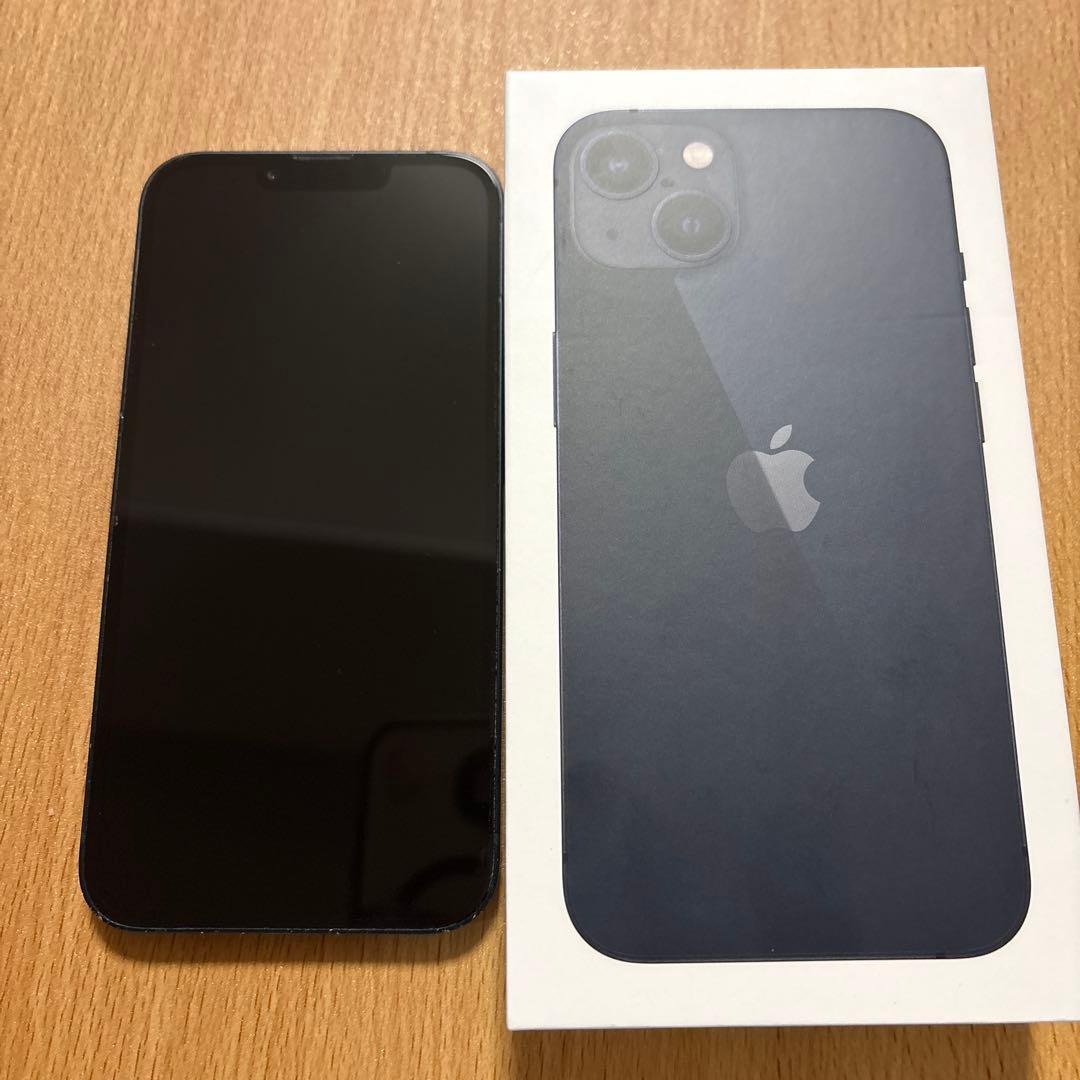 Apple iPhone 13 ミッドナイト　背面割れあり