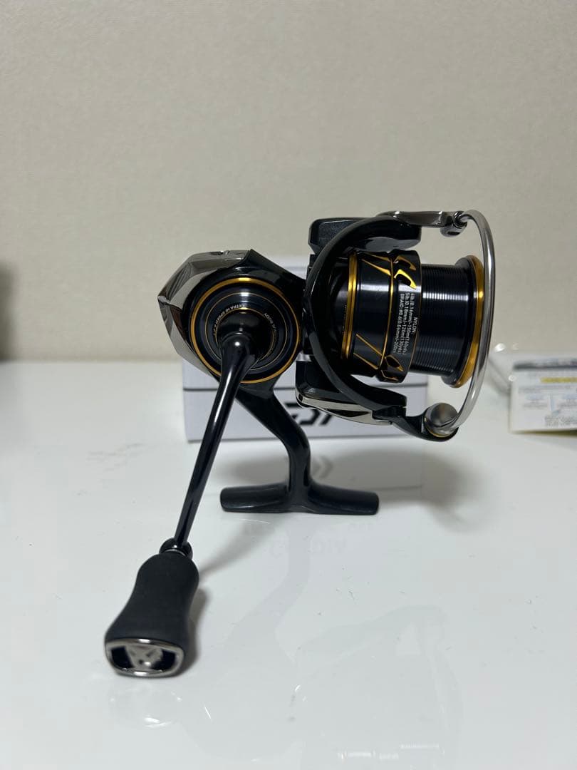 【新品•未使用】ダイワ　21カルディア　LT2500S-XH