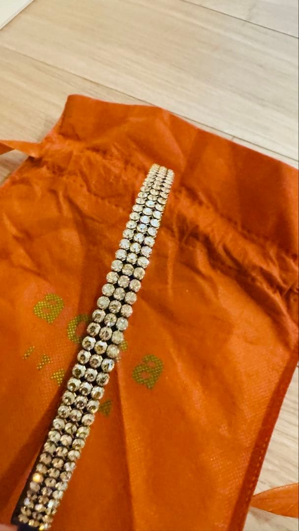 acca ビジュー ゴールドカチューシャ