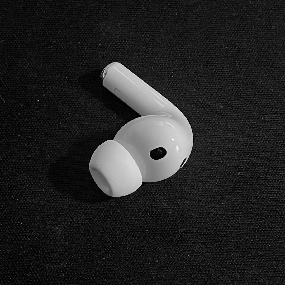 AirPods Pro 第3世代 ※左耳（L）のみ