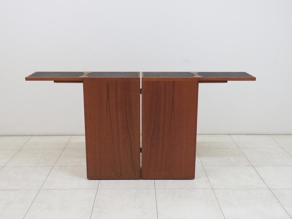 ロッタ様 デンマーク デューロン チーク材 バーキャビネット60'sヴィンテージ