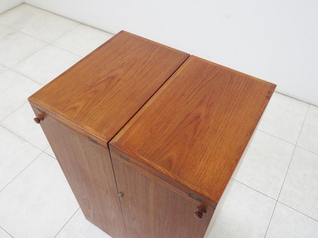 ロッタ様 デンマーク デューロン チーク材 バーキャビネット60'sヴィンテージ