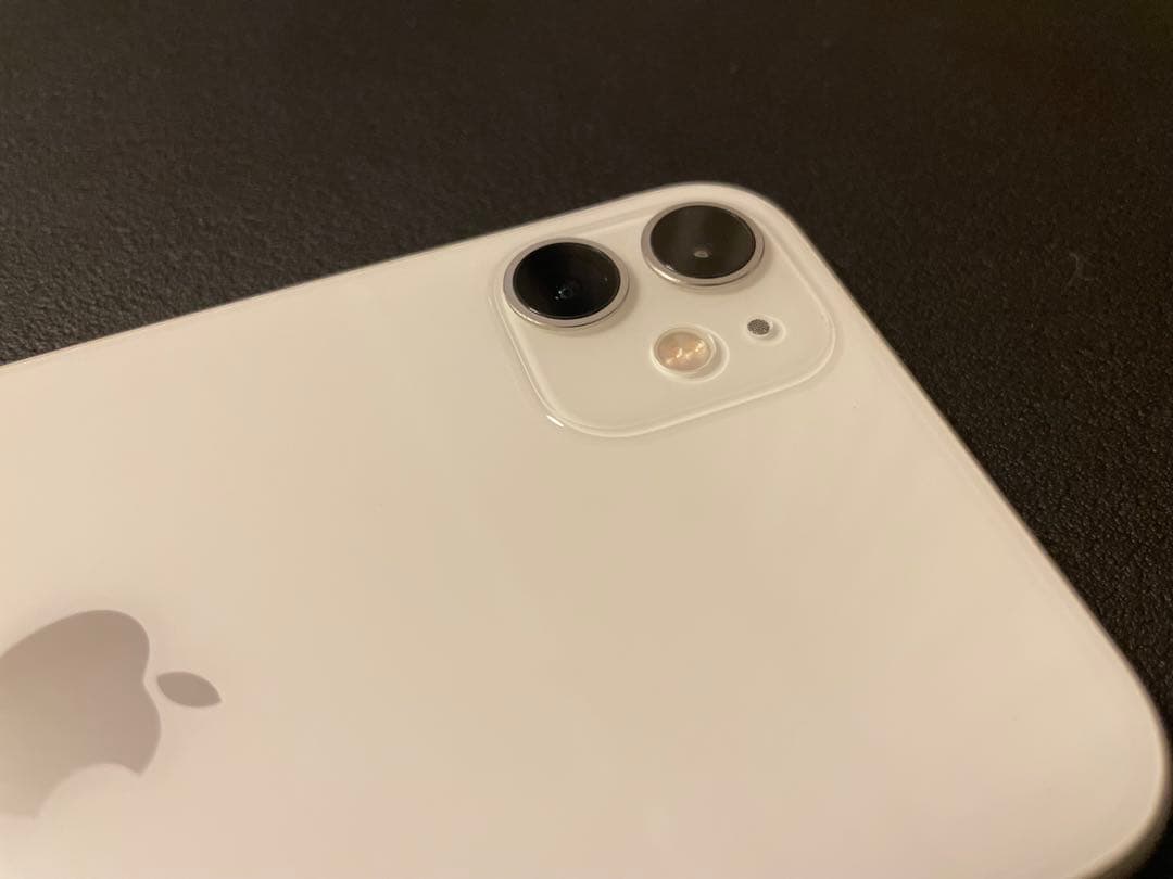 iPhone11 256GB A2223 香港版 ホワイト/白 超美品