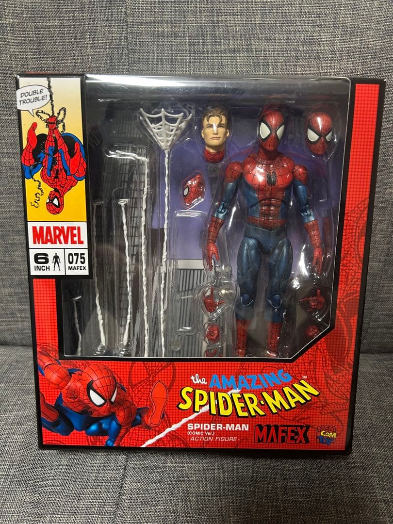 MAFEX スパイダーマン 075 フィギュア　コミックVer