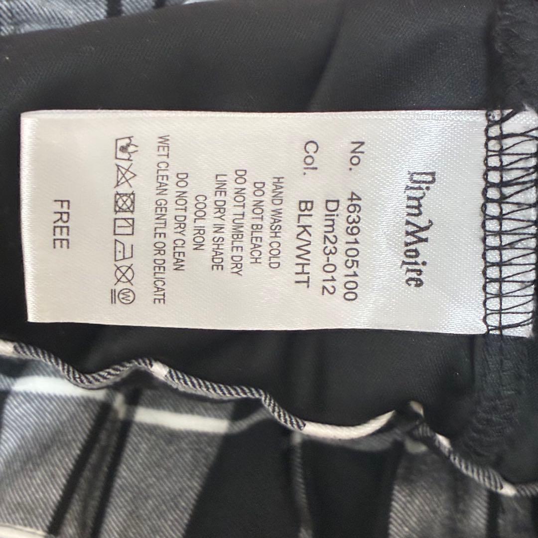 Dim Moire フリルミニスカート