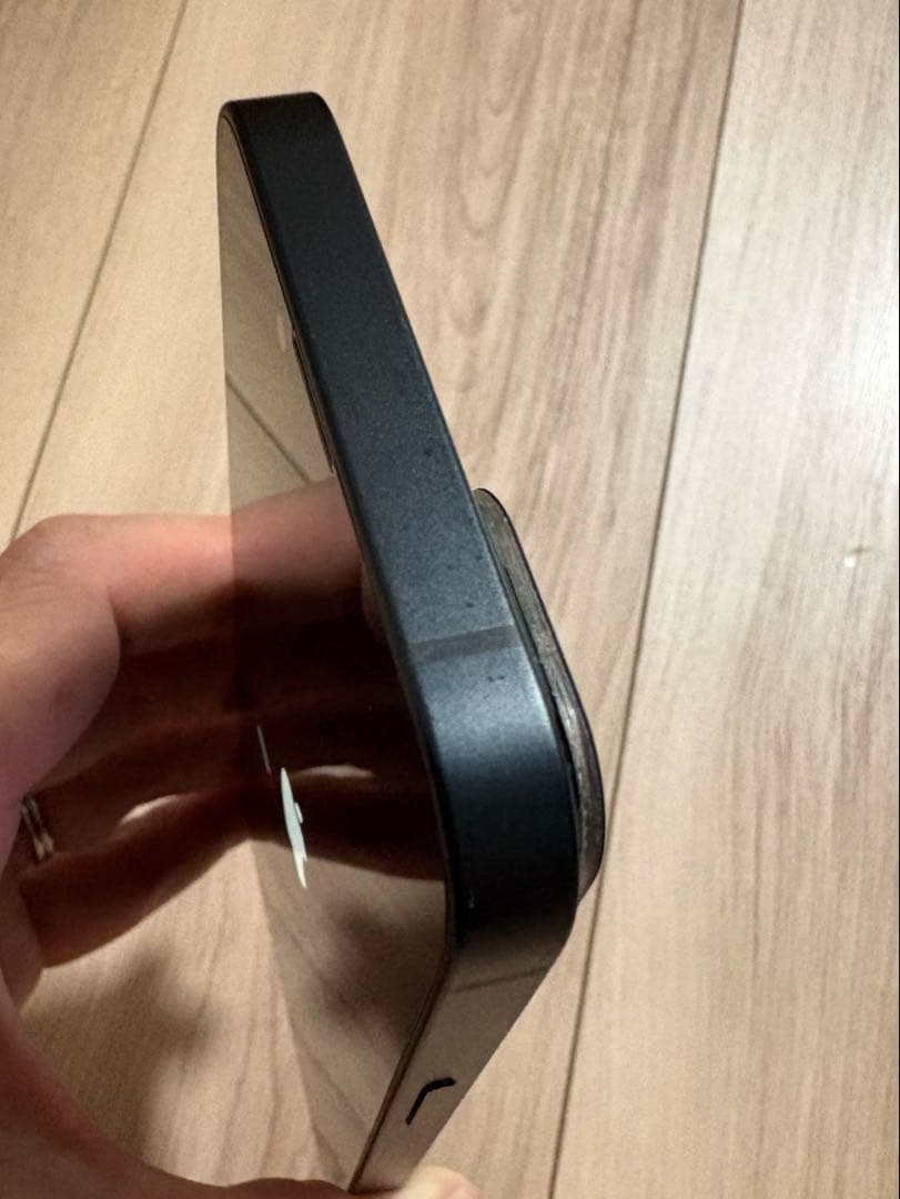 Apple iPhone 13 ミッドナイト 128ギガバイト 電池容量87%