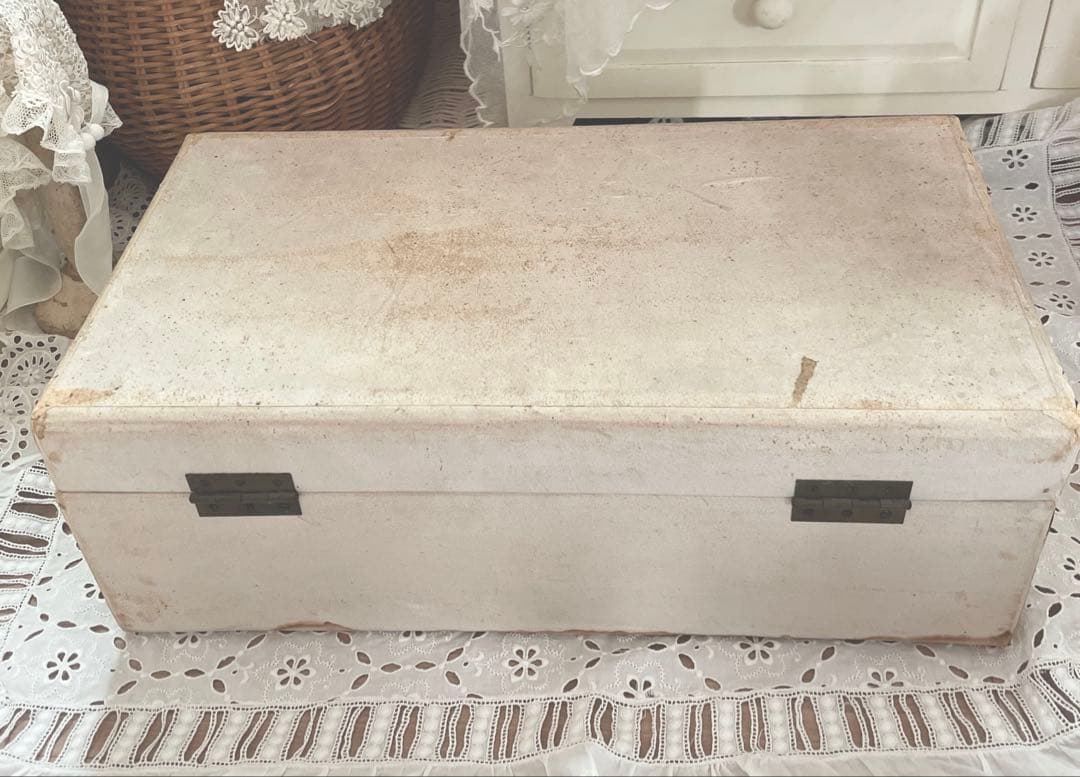 フランスアンティーク　トランク