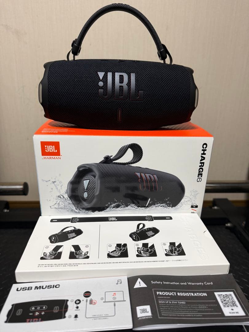 JBL Charge 6 ワイヤレススピーカー　ブラック