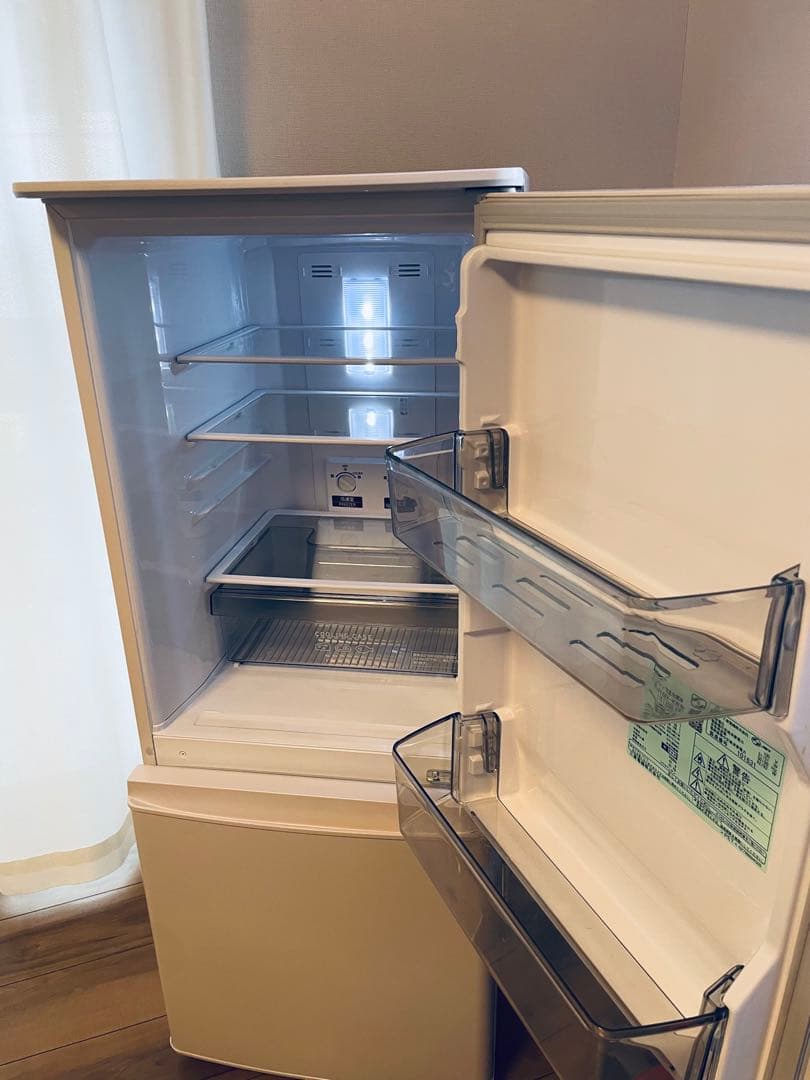 三菱 ノンフロン冷凍冷蔵庫 MR-P15EF-KW 2020年製 146L