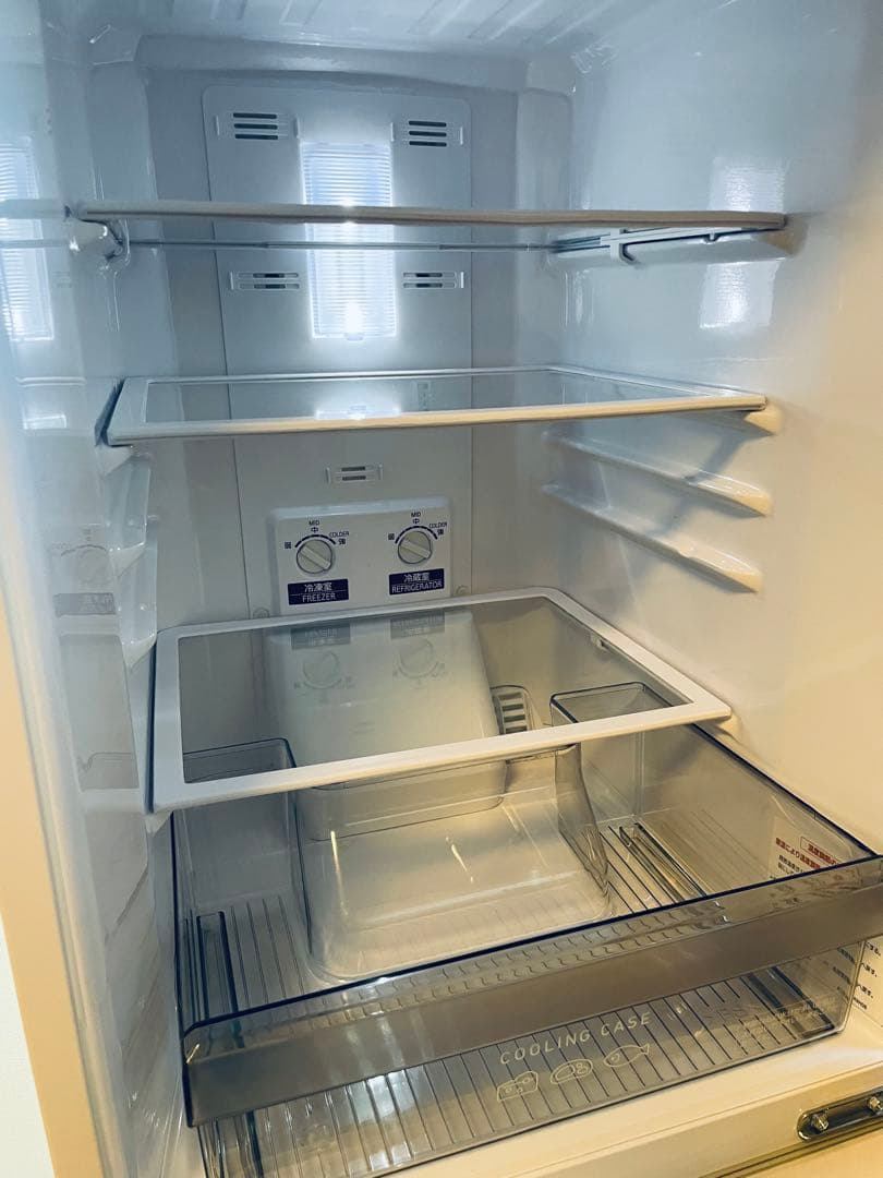 三菱 ノンフロン冷凍冷蔵庫 MR-P15EF-KW 2020年製 146L