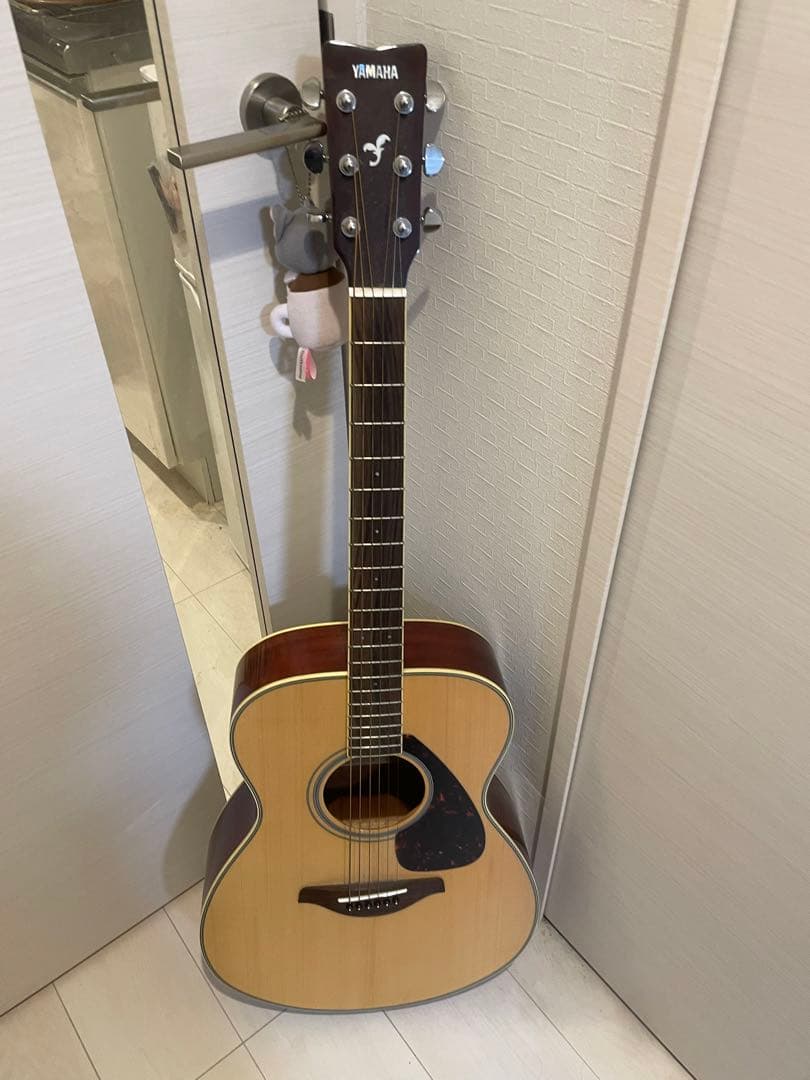 ヤマハ　アコースティックギター FS820