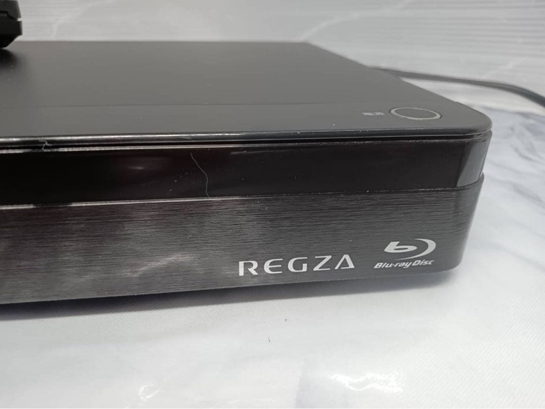 REGZA　TOSHIBA　DBR-W1008　ブルーレイディスクレコーダー