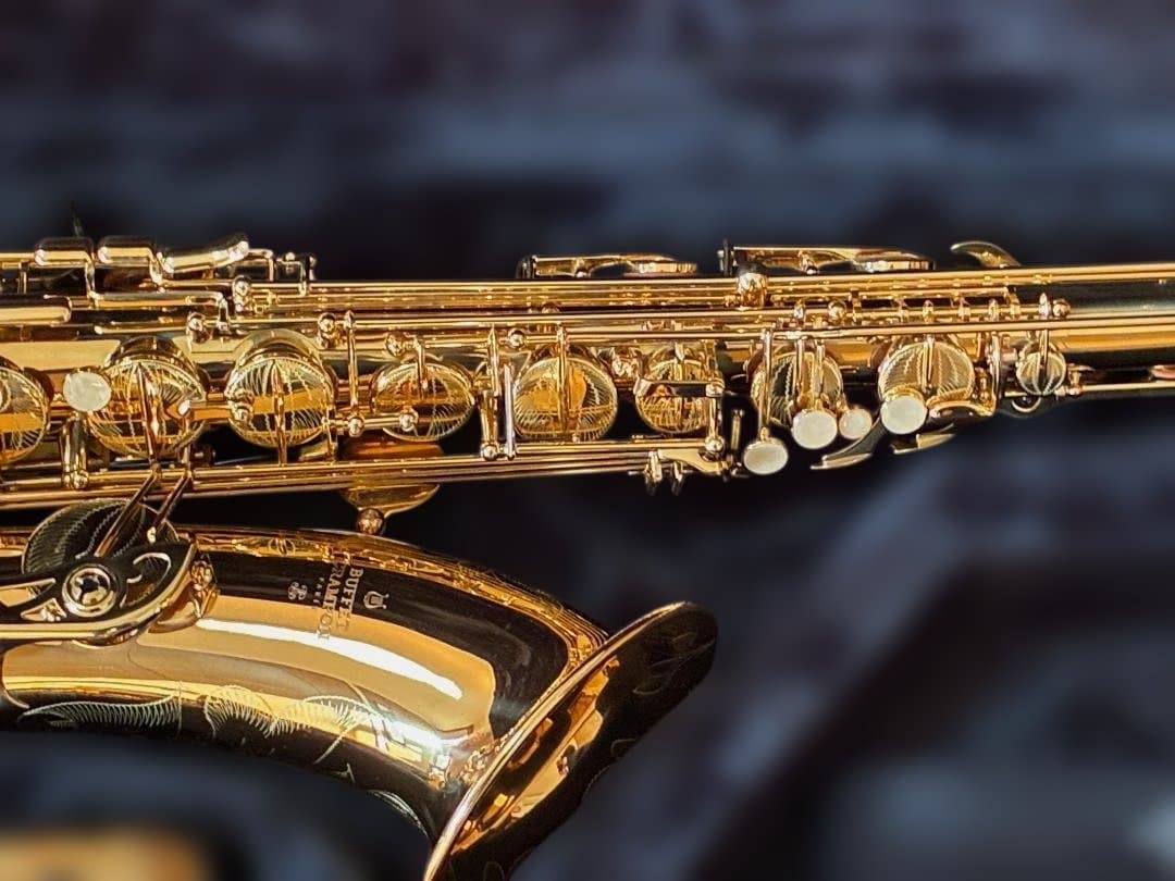 テナーサックス　ビュッフェ・クランポン BC8402