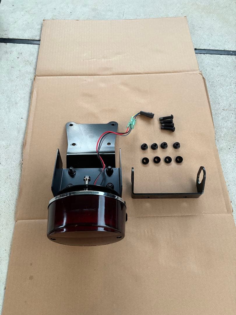 Z900RS ロングテール用　Z2テールランプフェンダーレスキット　ポッシュ