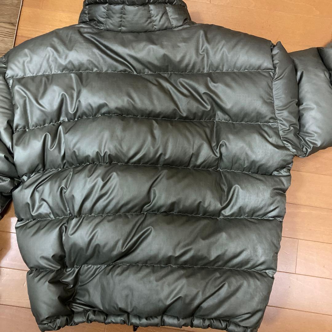 人気パタゴニア　メンズダウンジャケット　XLサイズ カーキ