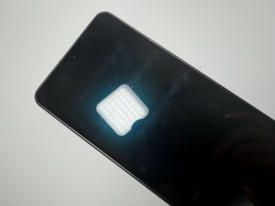 Aquos R8 pro docomo 256gb ブラック ジャンク