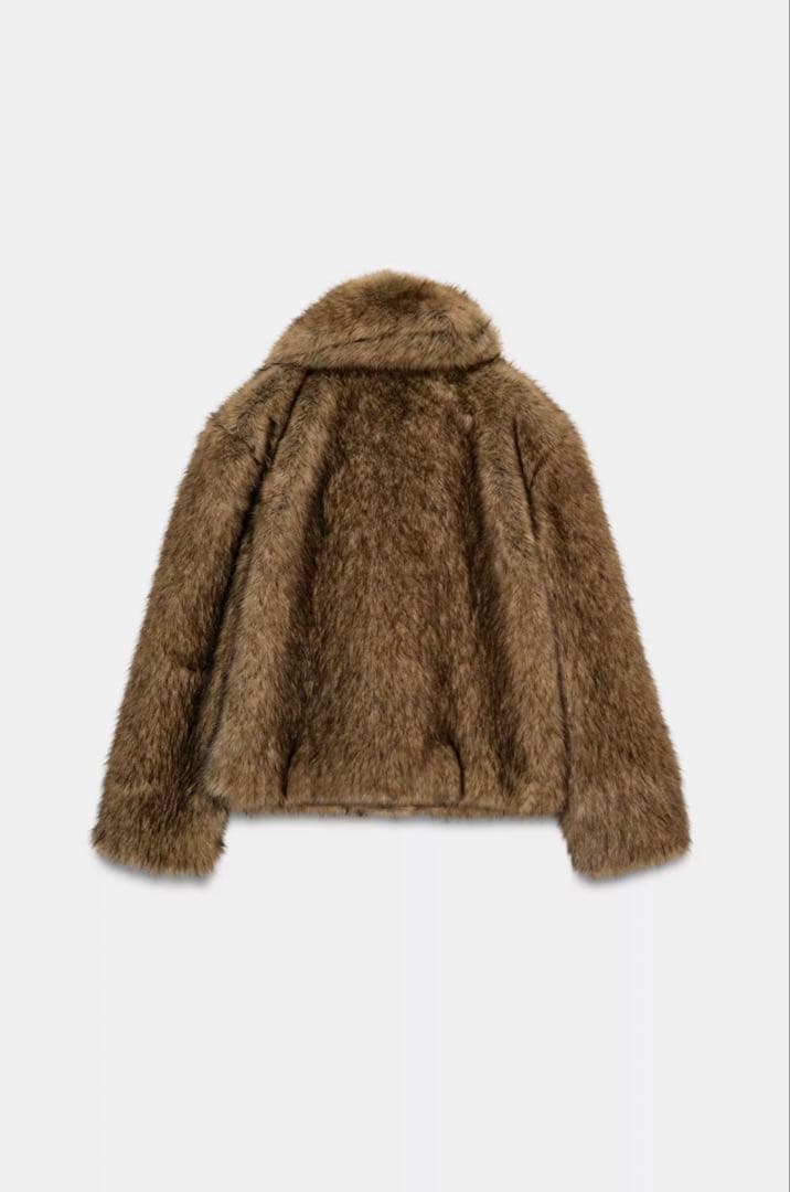 ZARAショートフェイクファーコート8073335700タグ付き試着のみ未使用品