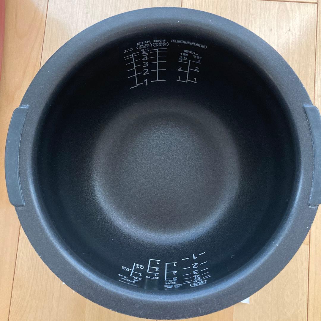 タイガー　圧力IH炊飯器 炊きたてJPC-A101 5.5合炊きカーマインレッド