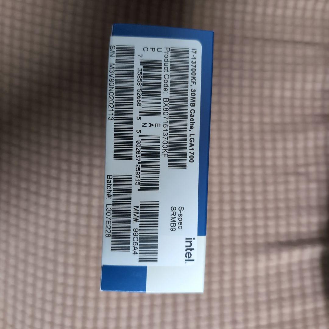 た*お様 Intel core i7-13700kf LGA1700