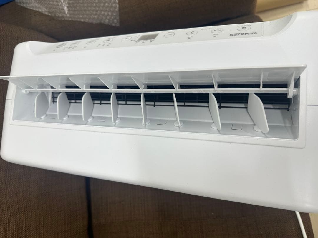 ⑧【美品】YAMAZEN 除湿機　YDC-G120（W）２３年製