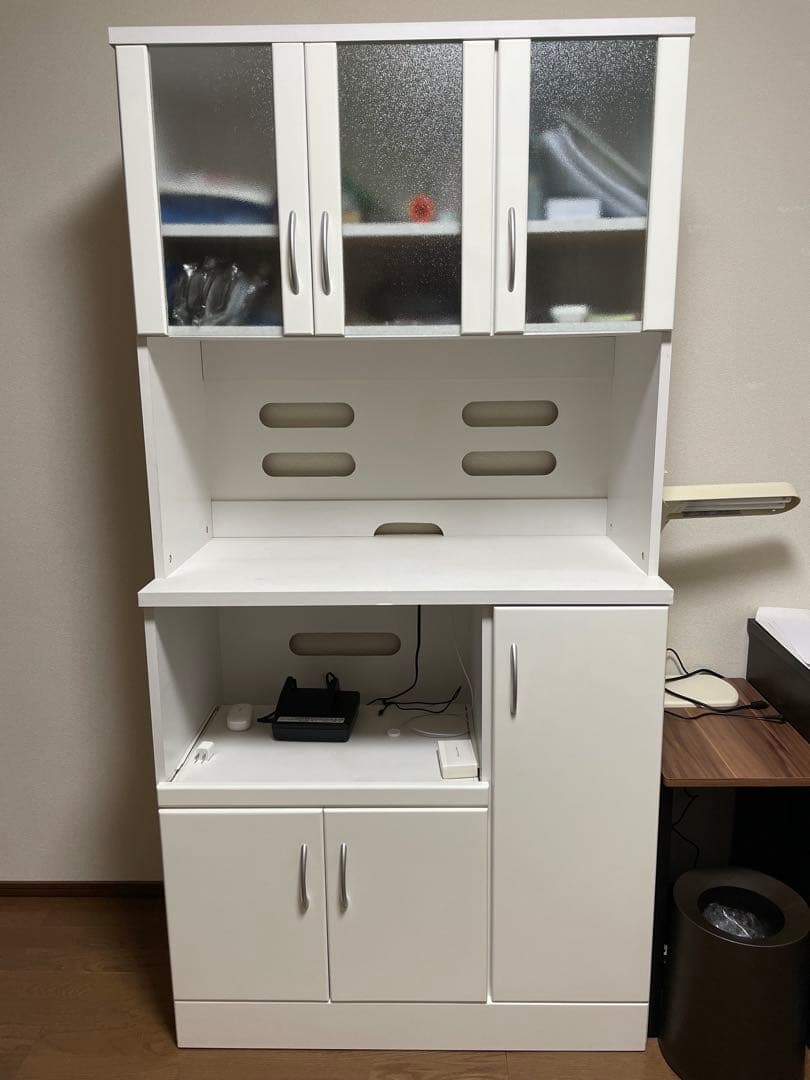 食器棚　レンジボード　ガラス扉 収納