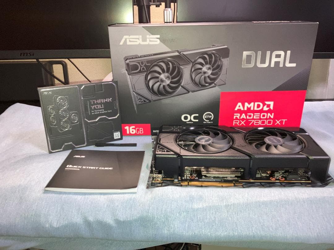 グラフィックボード・グラボ・ビデオカード ASUS DUAL RX7800XT