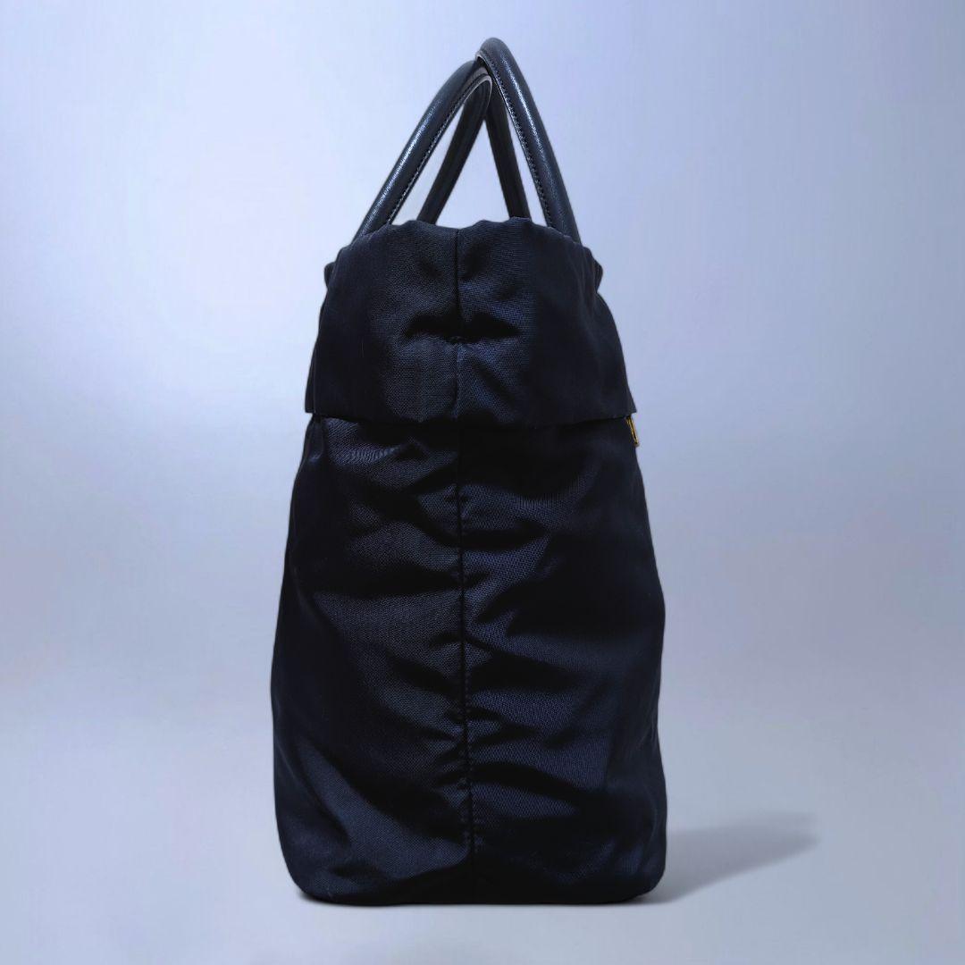 極美品 PRADA ショルダーバッグ 斜め掛け ハンドバッグ ナイロン ネイビー
