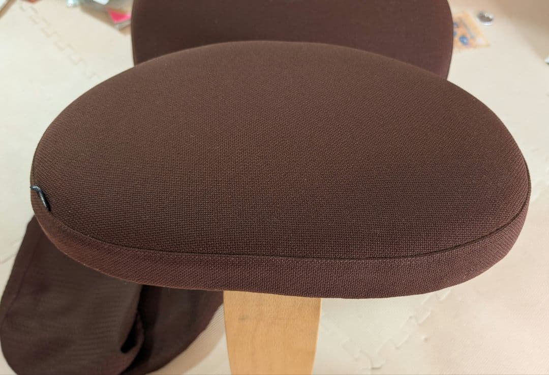 Rybo リボ社 純正撥水替えカバー付　バランスイージー バランスチェア 茶色