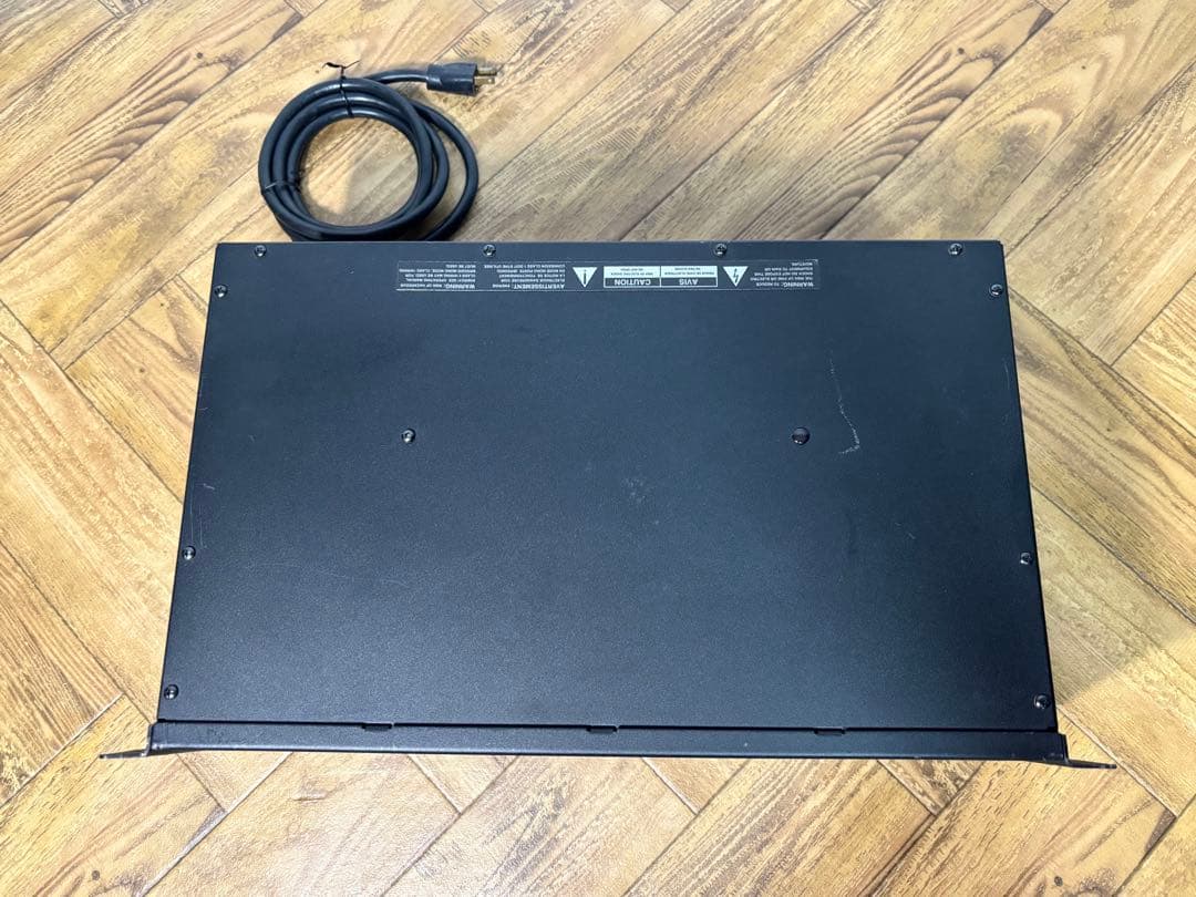 ふ*ま様 ◎動作品◎QSC AUDIO◎USA1300◎ステレオパワーアンプ