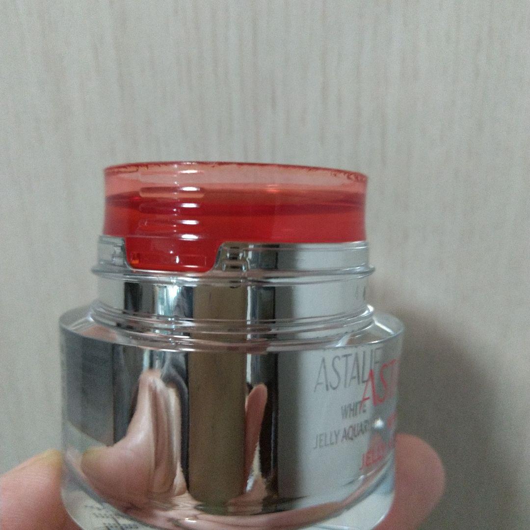 アスタリフト ホワイトジェリーアクアリスタ ①