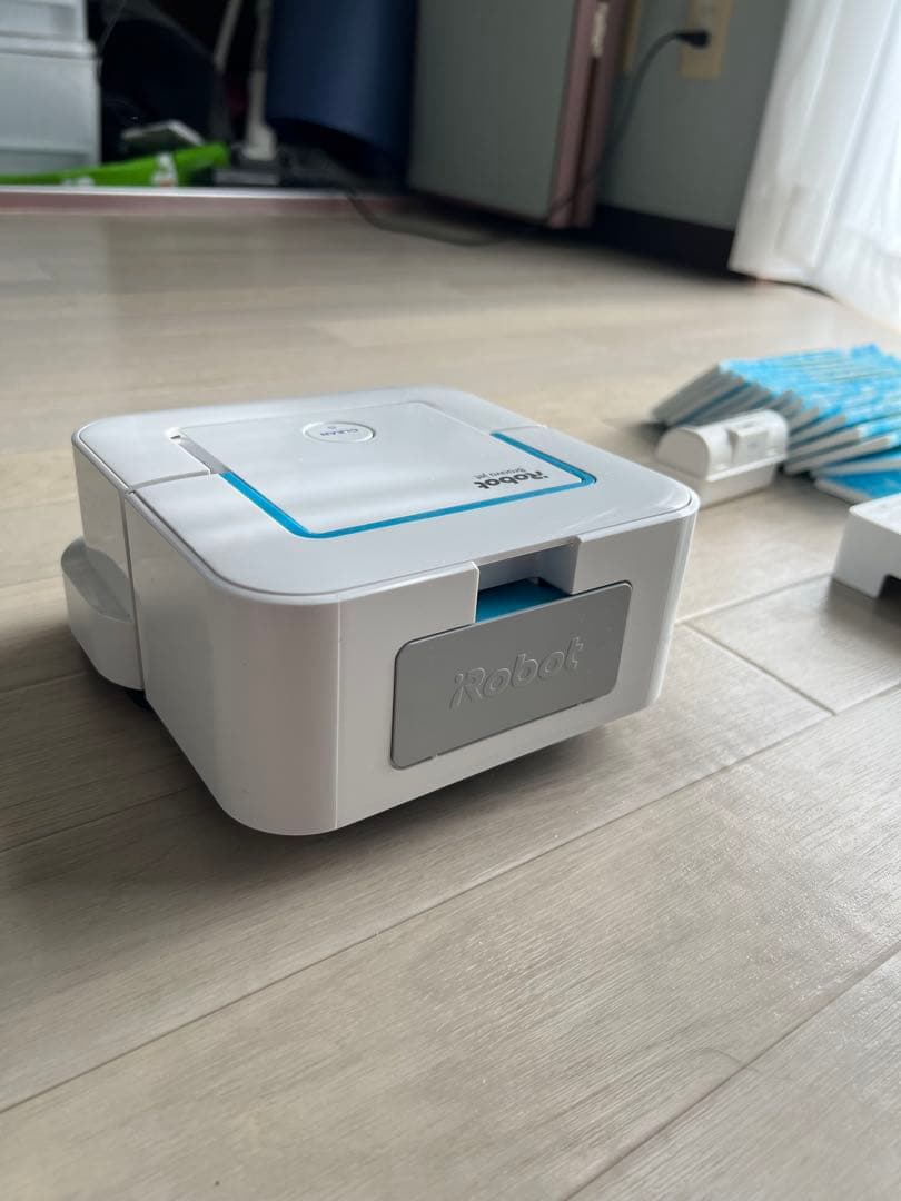 iRobot ブラーバジェット 250 ロボット床拭き掃除機