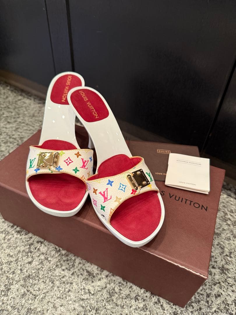 ルイヴィトン　マルチカラー　サンダル