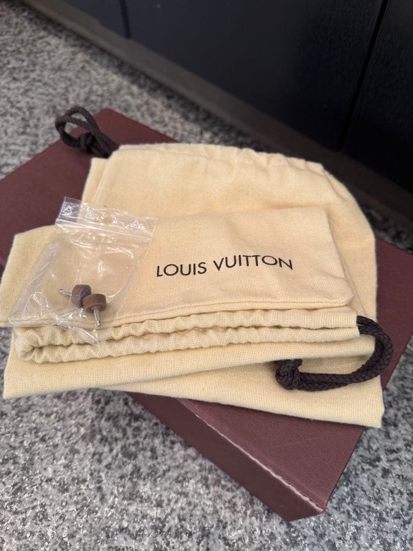 ルイヴィトン　マルチカラー　サンダル