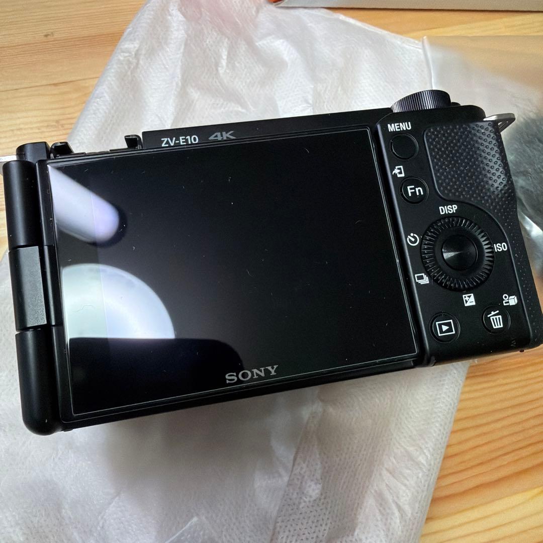 SONY ZV-E10 ミラーレスカメラ ボディ　本体
