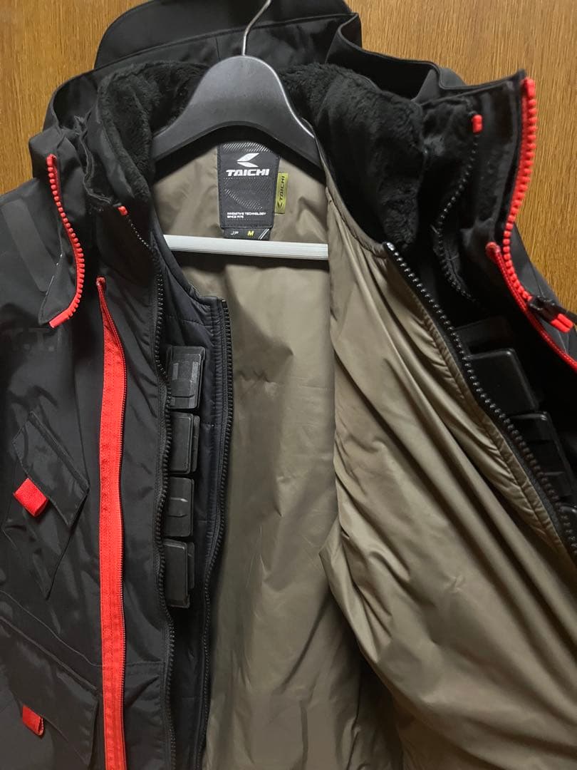 TAICHI フード付きジャケット